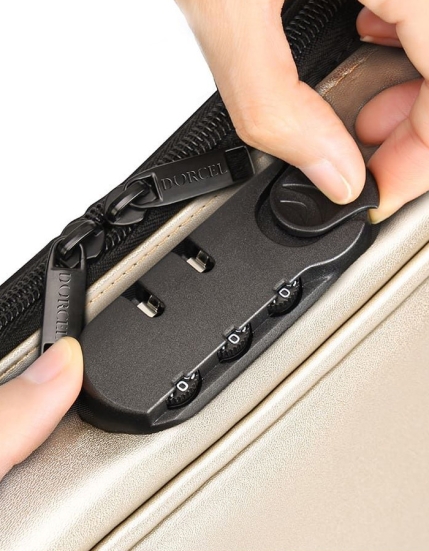 Сумочка для хранения секс-игрушек Discreet Box